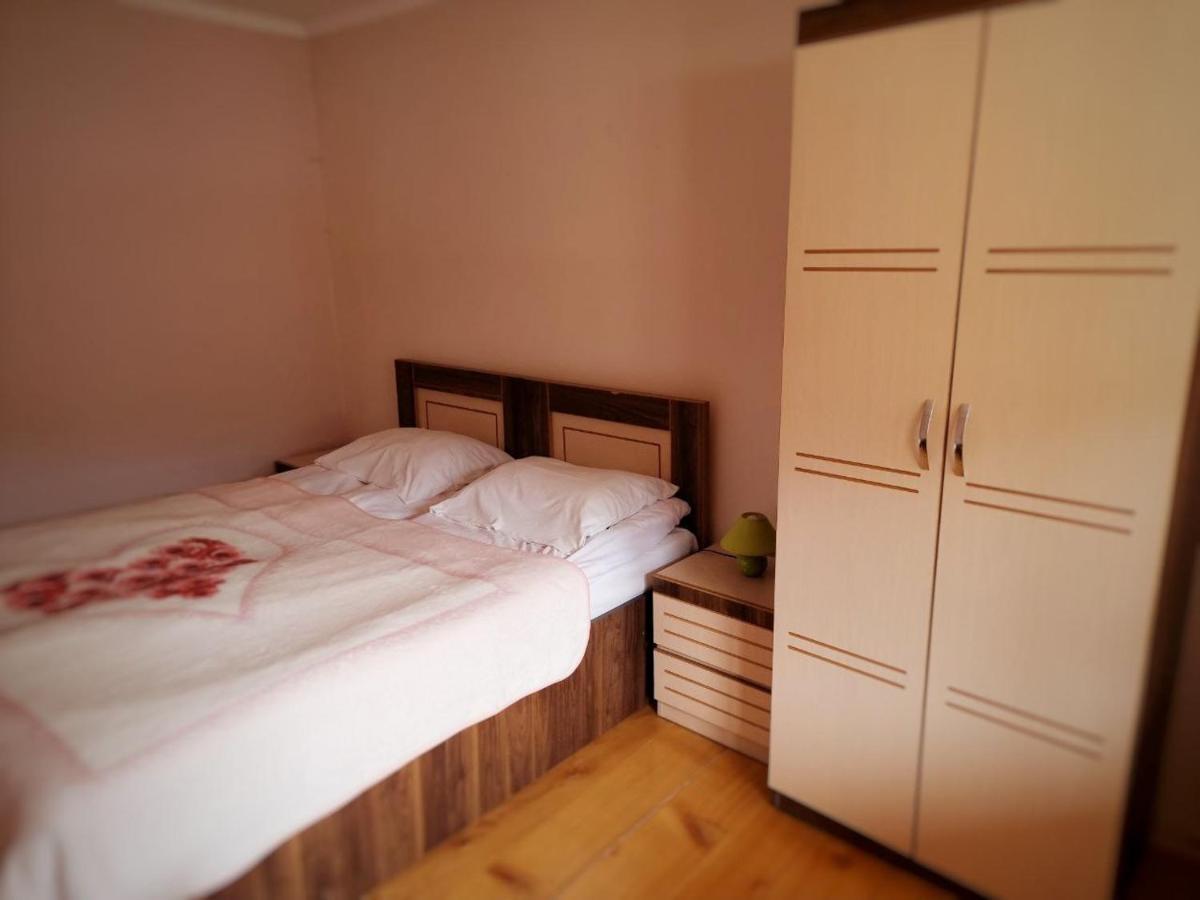 Bed and Breakfast Girgola Mestia Exterior foto