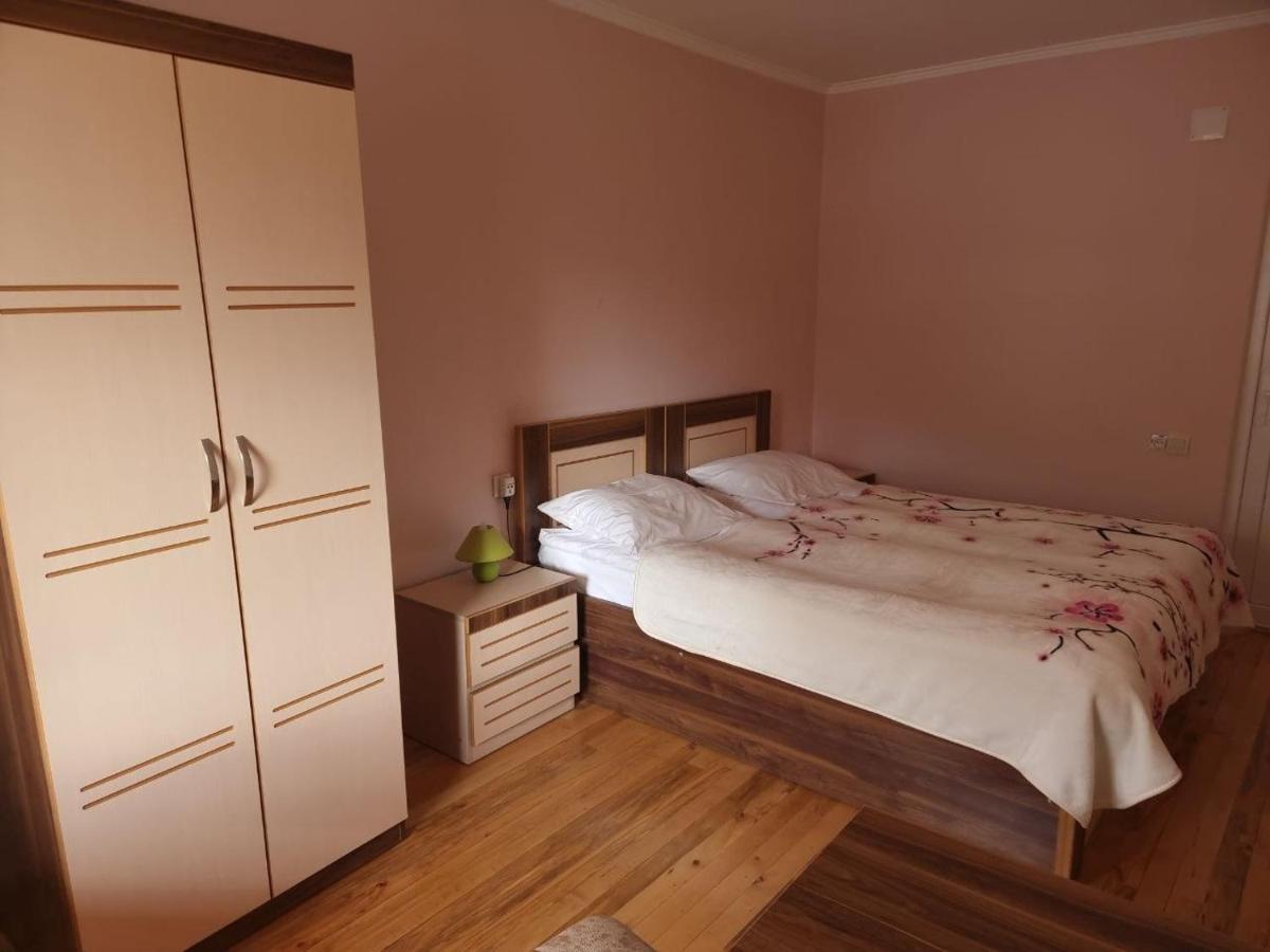 Bed and Breakfast Girgola Mestia Exterior foto