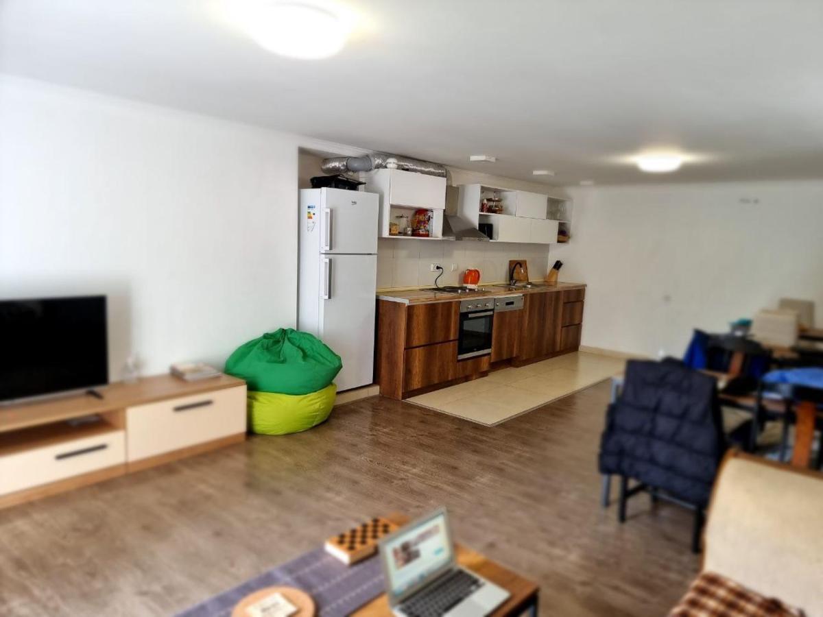 Bed and Breakfast Girgola Mestia Exterior foto
