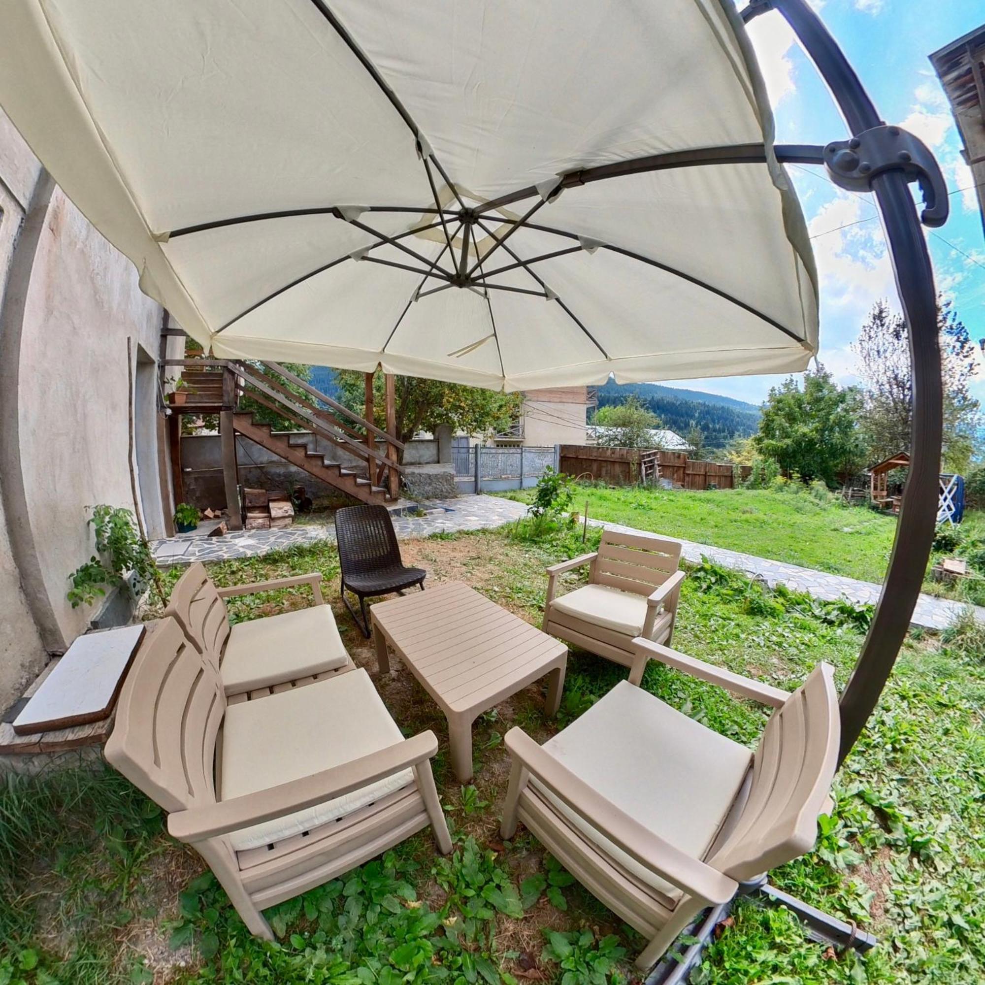 Bed and Breakfast Girgola Mestia Exterior foto